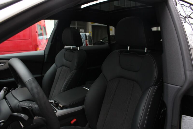 Audi Q8 50 TDI quattro